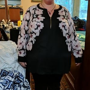 Avenue 30/32 floral dressy shirt